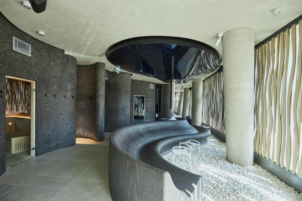 Wave - Sea View Resort&Spa A648 เมียนซิดดรอแย ภายนอก รูปภาพ